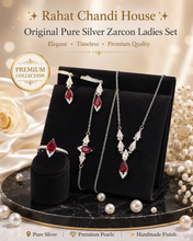 Beautiful Queen’s Gift
