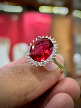 Beautiful Queen’s Gift