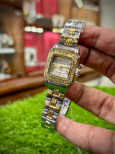 Beautiful Queen’s Gift